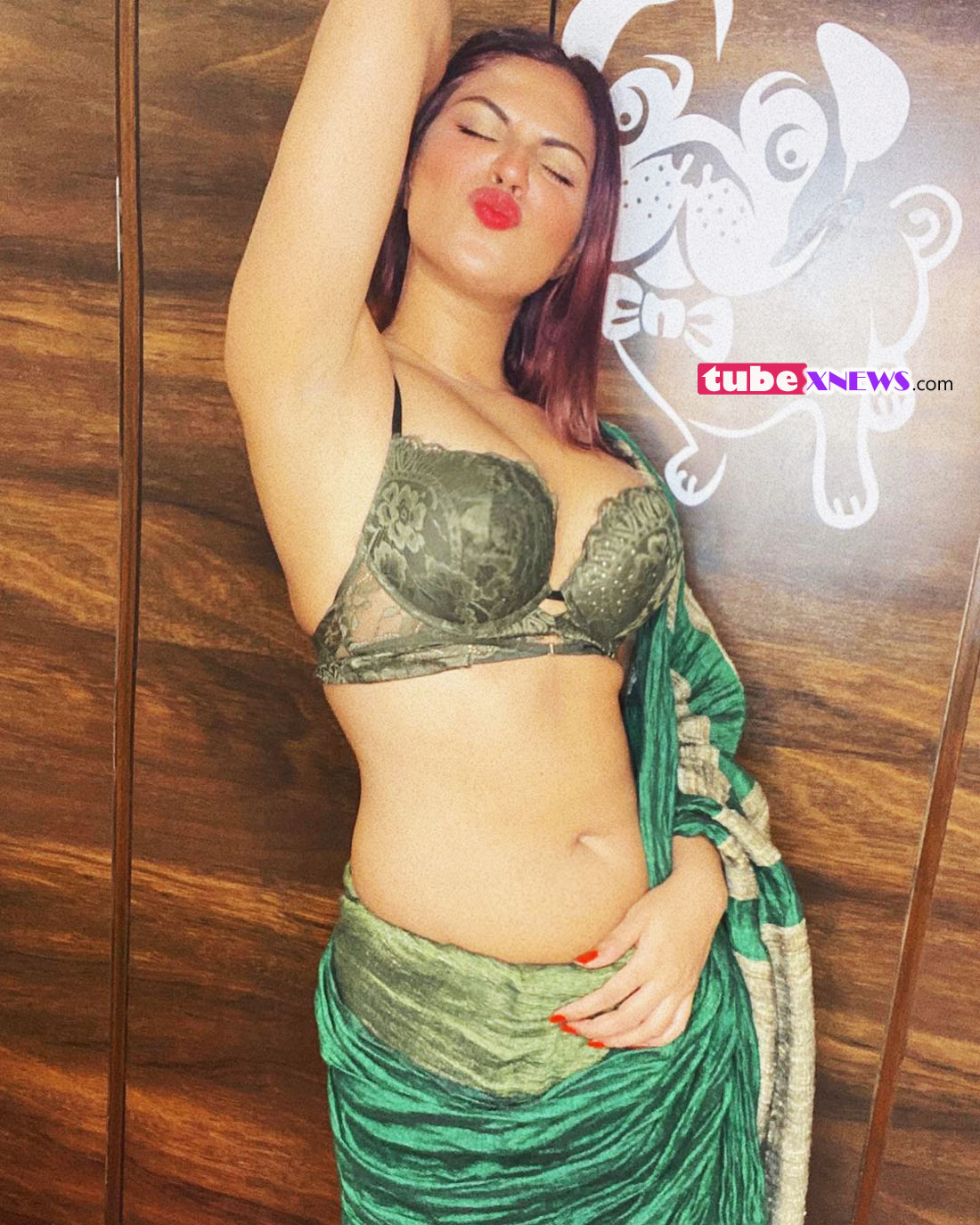 green lace blouse saree photoshoot model